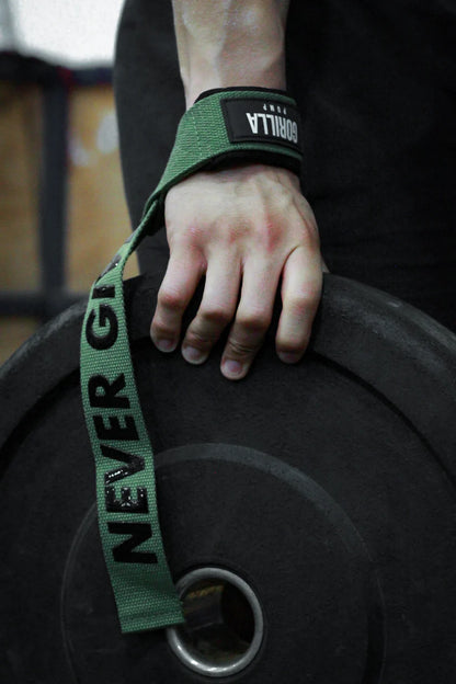 STRAPS "NEVER GIVE UP" GORILLA PUMP